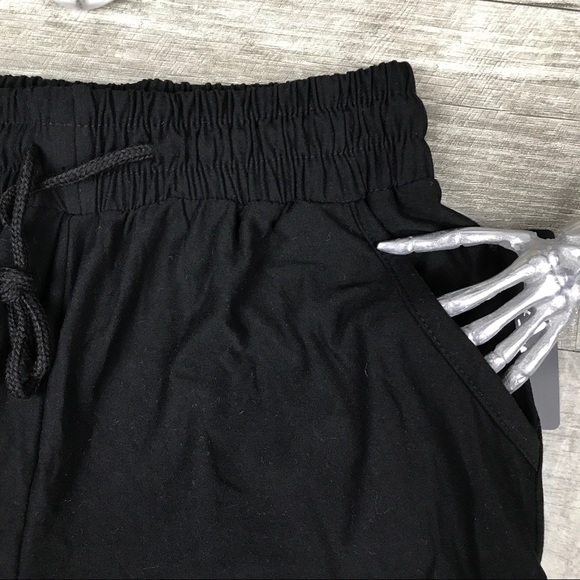 Ultra butter soft black joggers w pockets - Picture 4 of 6